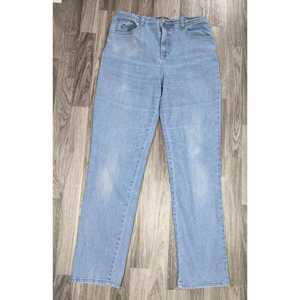 Gloria Vanderbilt Size 8 Average Studs Embroidered Pockets Denim Jeans